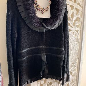 BOUCLE KNITTED BLACK SWEATER WITH SATIN TRIM